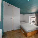 Cosy & Duplex - Au Coeur De La Vieille 아파트