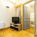 Cosy & Duplex - Au Coeur De La Vieille 아파트 *
