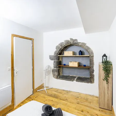 アパート Cosy & Duplex - Au Coeur De La Vieille クレルモン・フェラン